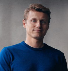 #27 Kann man über Whatsapp shoppen? Artjem Weissbeck, Charles